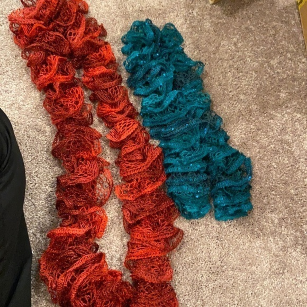 Sasha‎ scarf hand made